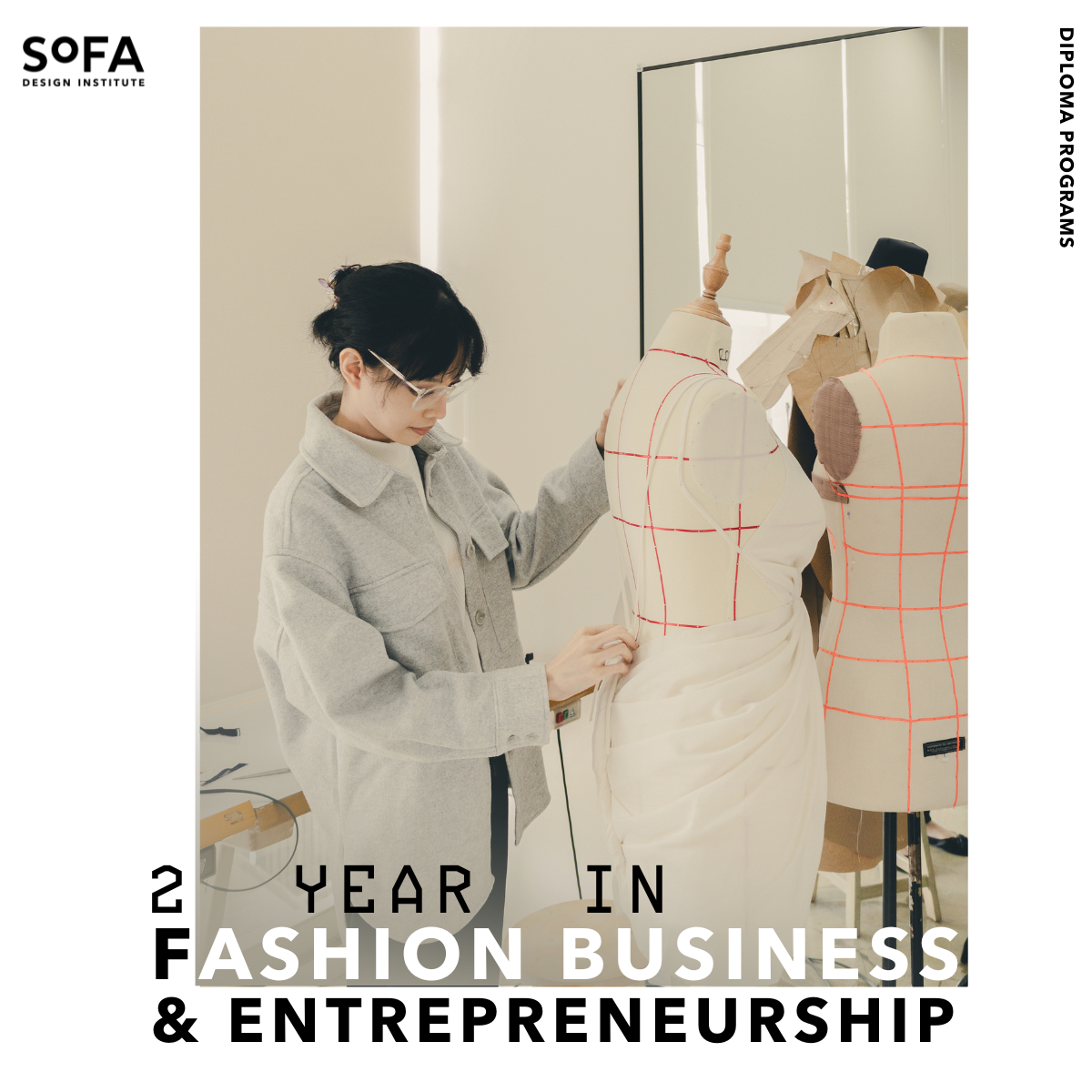 2 Year in Fashion Business and Entrepreneurship (BLENDED)
